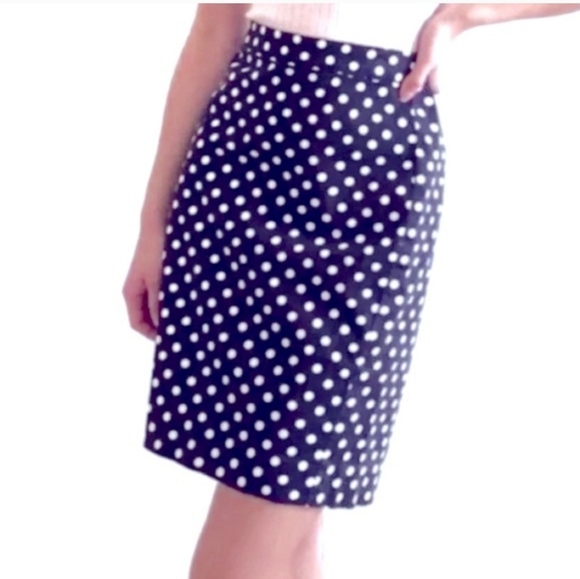 J. Crew Dresses & Skirts - J Crew The Pencil Skirt Navy White Polka Dot Size 2